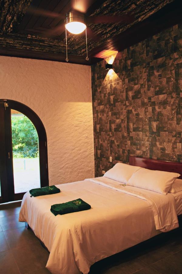 Apu Samay Nature Lodge 타라포토 외부 사진
